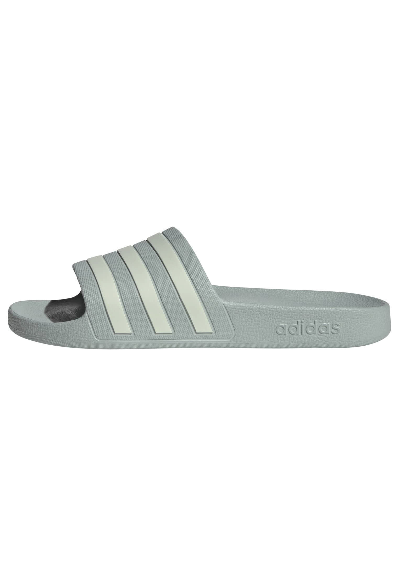 ADILETTE AQUA
