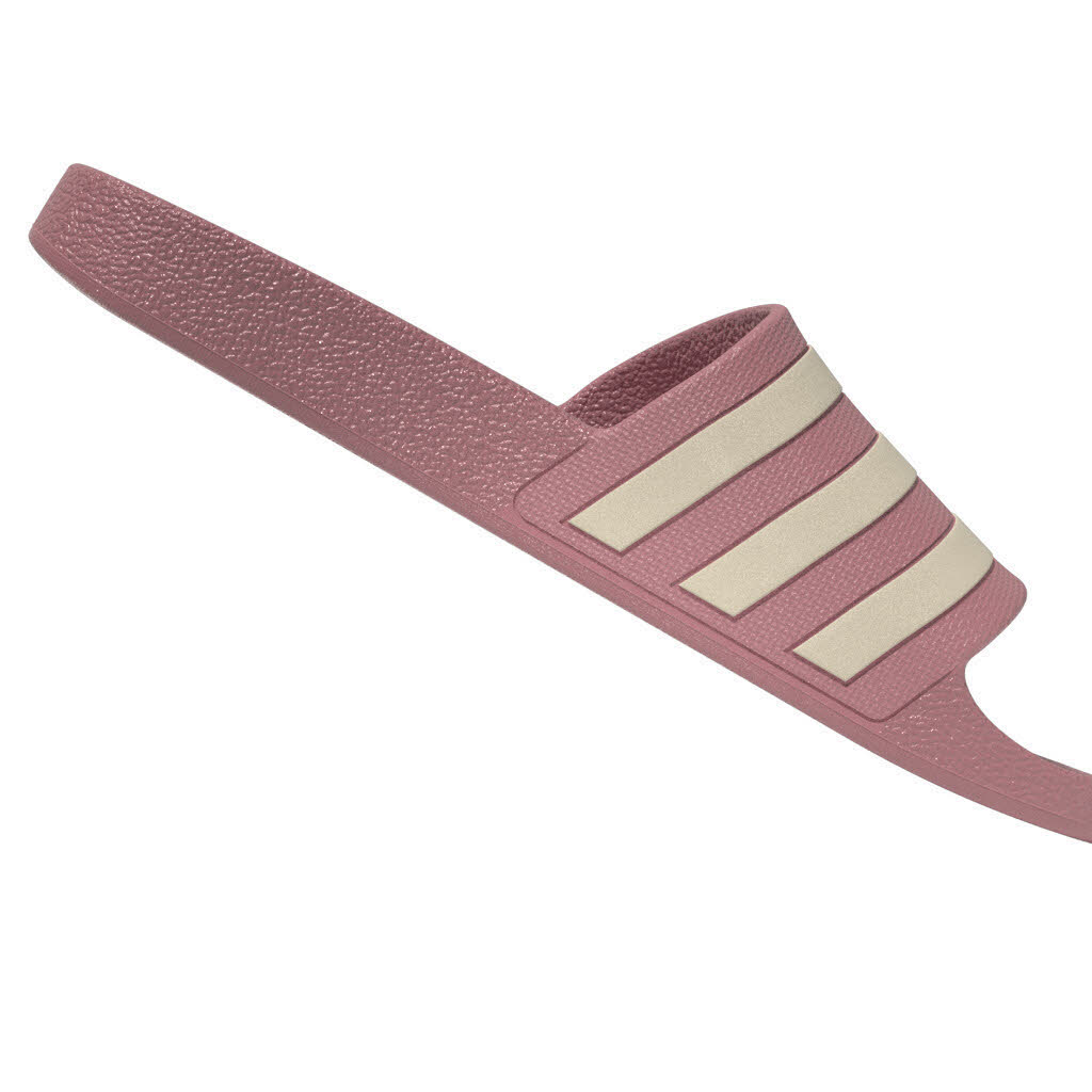 ADILETTE AQUA