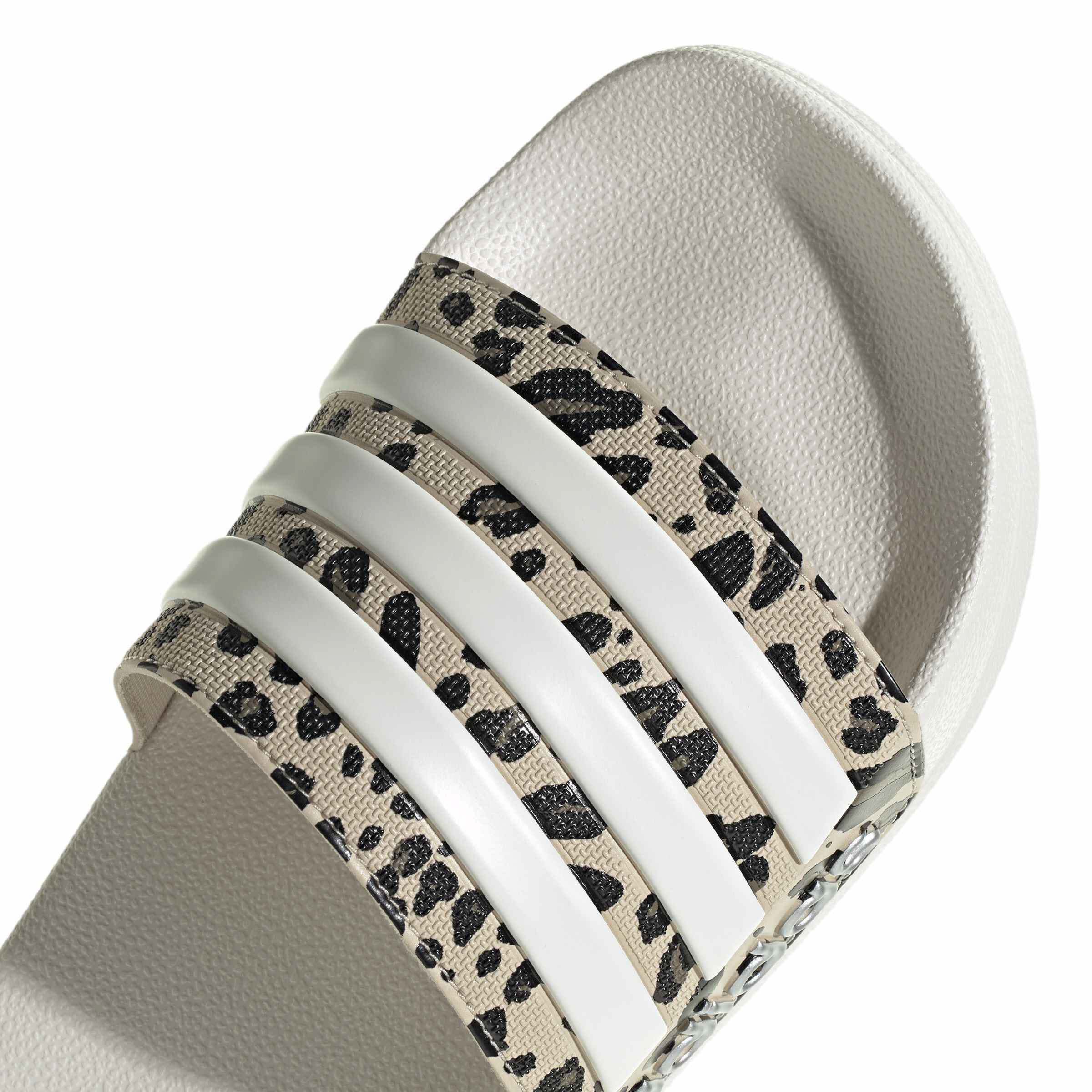 ADILETTE SHOWER
