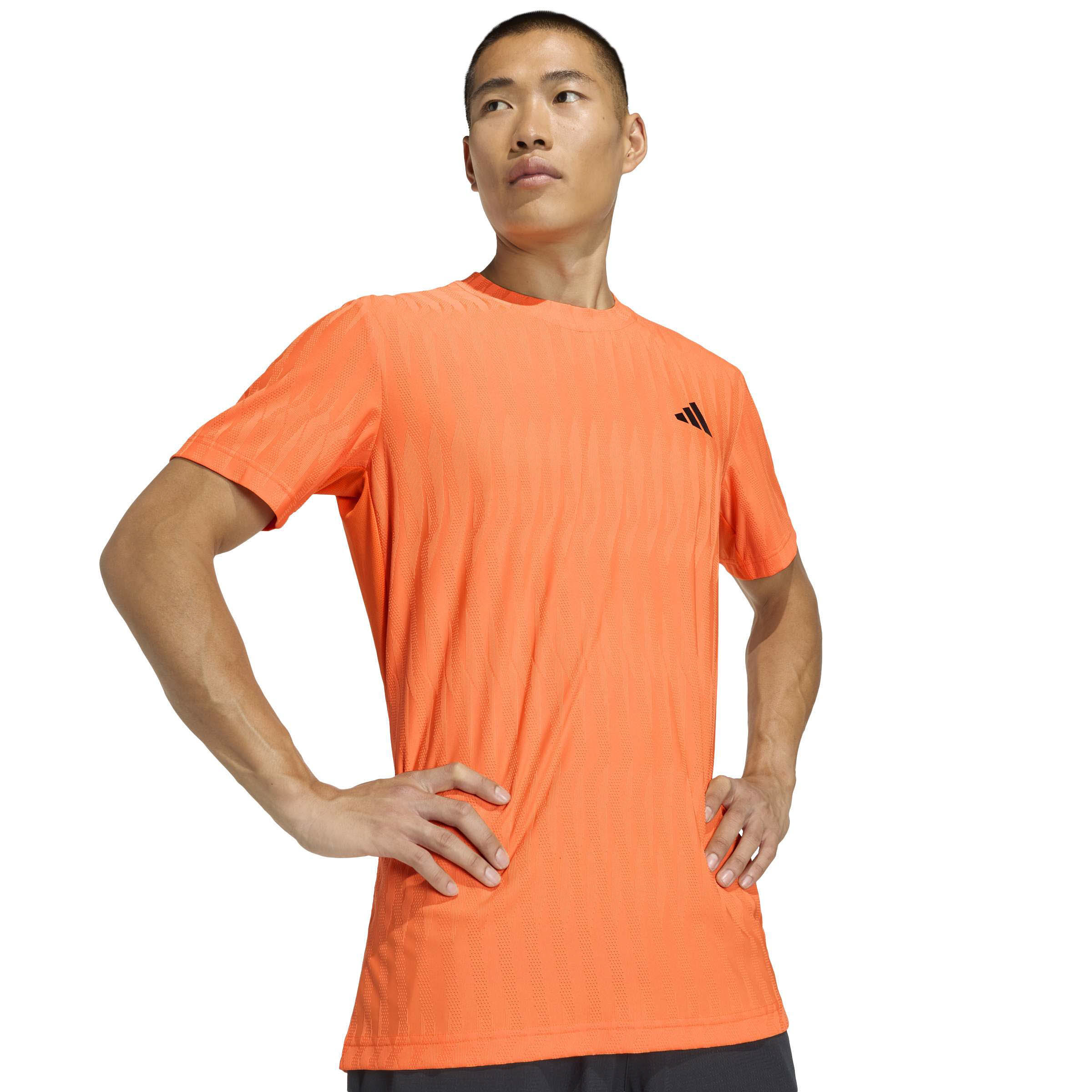 T FREELIFT TEE